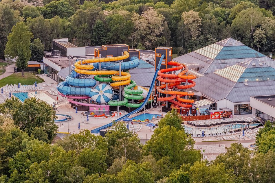 Aquapark Fala w Łodzi zaprasza szkoły. Aktywne zajęcia na basenie