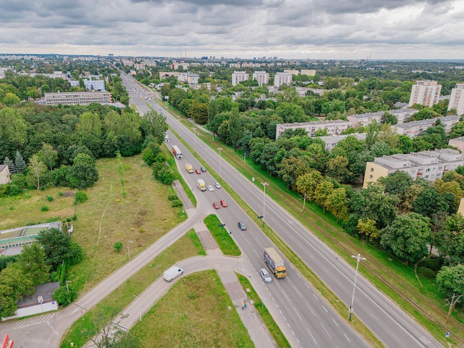 Łódź. Ulica Aleksandrowska w Łodzi przed remontem
