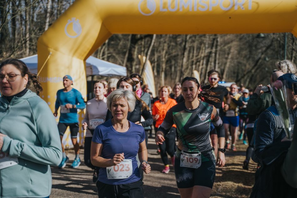 Łódź. Biegowy Dzień Kobiet 2026 w Parku na Zdrowiu w Łodzi. Odszukaj się na zdjęciach!