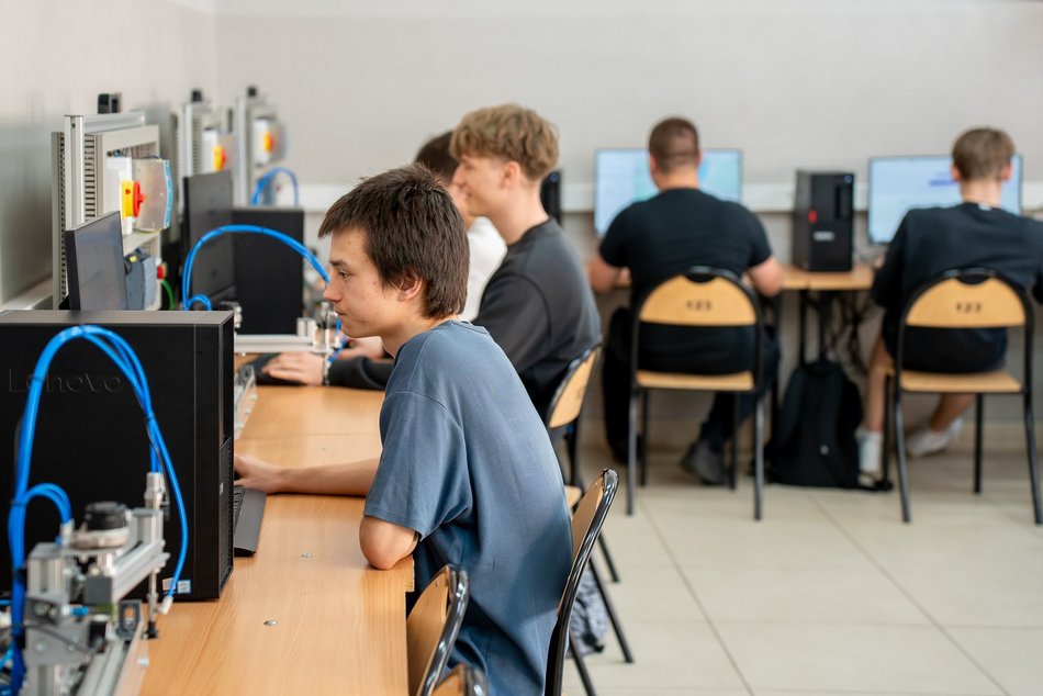Łódź. Granty dla uczniów w Łodzi. Nawet 20 tys. zł do wygrania w nowym projekcie