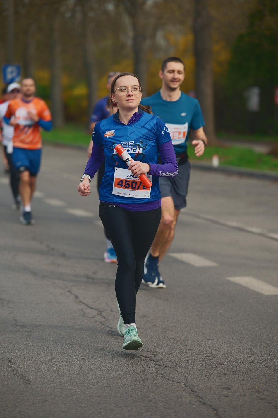 Łódź. DOZ Maraton Łódź 2026. Brałeś udział w biegu? Odszukaj się w galerii i zapisz na pamiątkę!