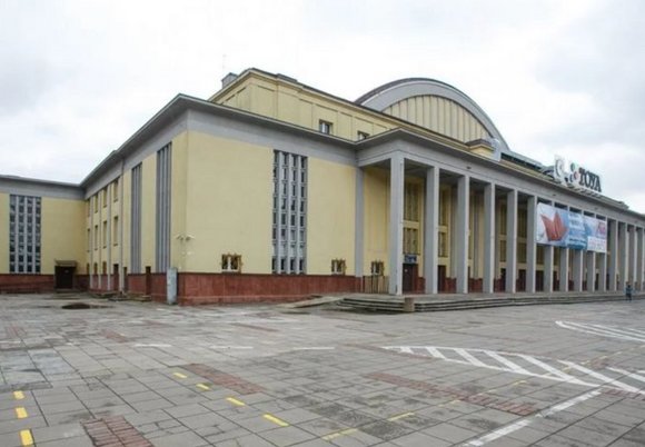 Łódź. Hala Sportowa przy Skorupki w Łodzi odzyska blask! Legendarny budynek przejdzie metamorfozę 