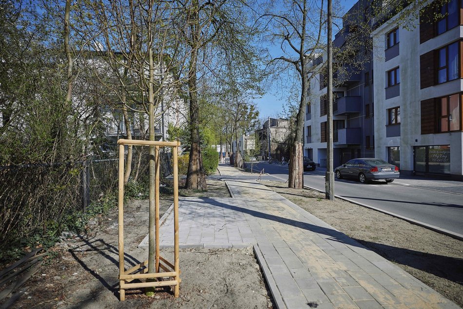 Łódź. Różyckiego w Łodzi otwarta dla ruchu. Nowa jezdnia, przebicie do Politechniki i chodniki