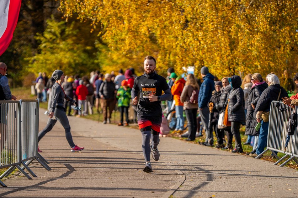 Łódź. Jesienny Festiwal Szakala w Łodzi. Brałeś/aś udział w biegu? Znajdź się na zdjęciach