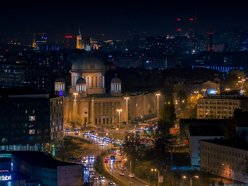 Rondo Solidarności w Łodzi nocą zachwyca! Z tej perspektywy go nie znasz