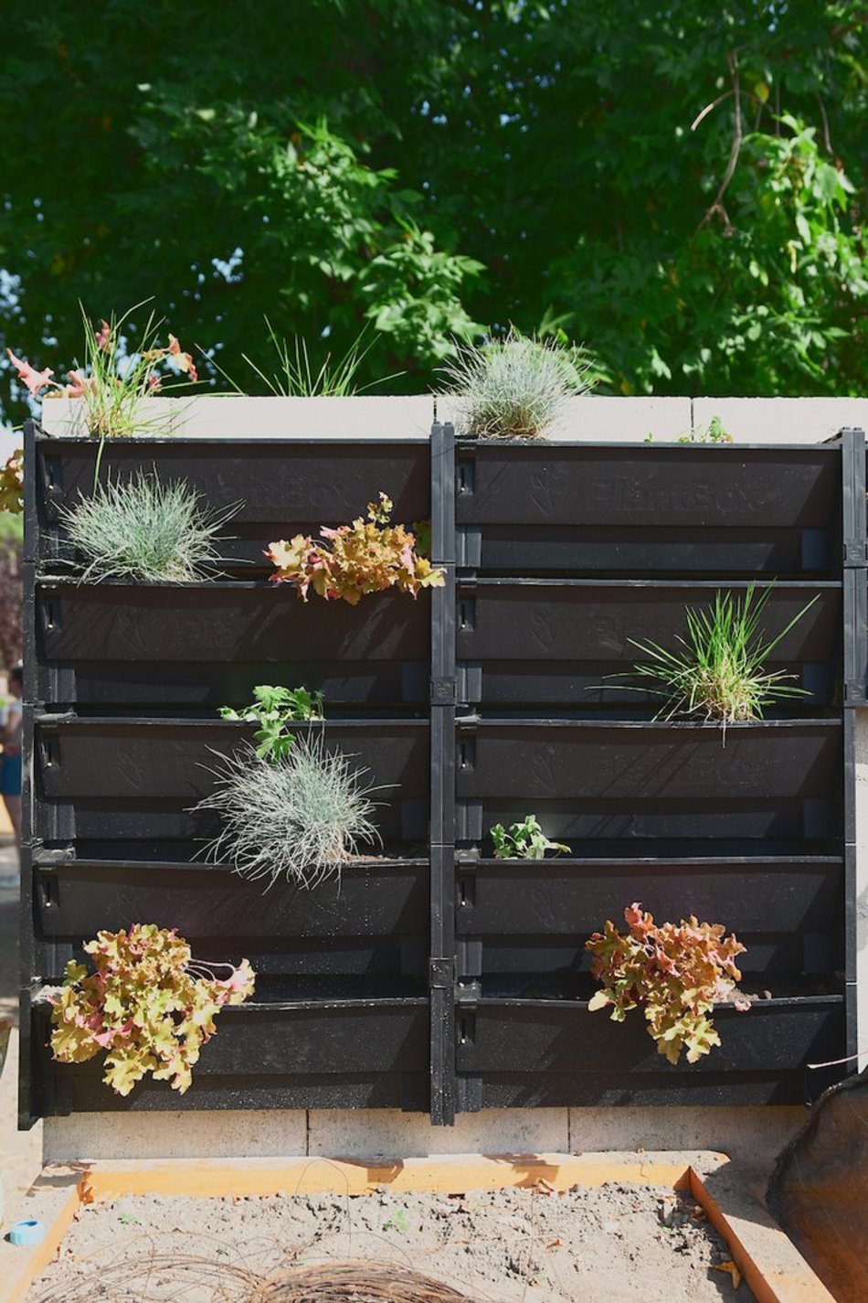 Łódź. Takiego skweru w Łodzi jeszcze nie było! Siłownia, park sensoryczny i plac zabaw już gotowe