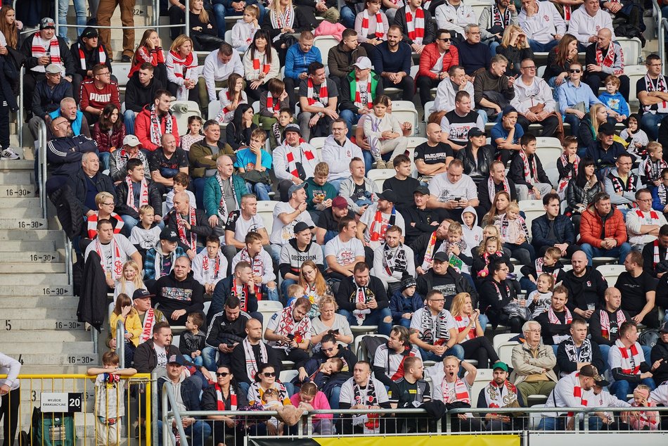 Kibice na meczu ŁKS Łódź - Arka Gdynia