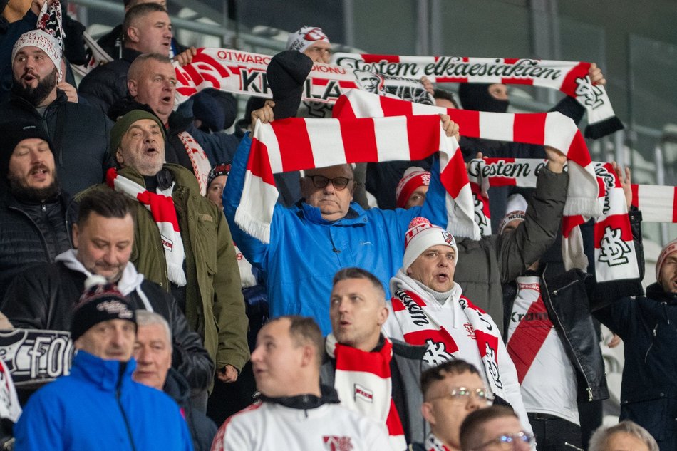 Kibice na meczu ŁKS Łódź z Puszczą Niepołomice. Byłeś/aś? Odszukaj się w galerii