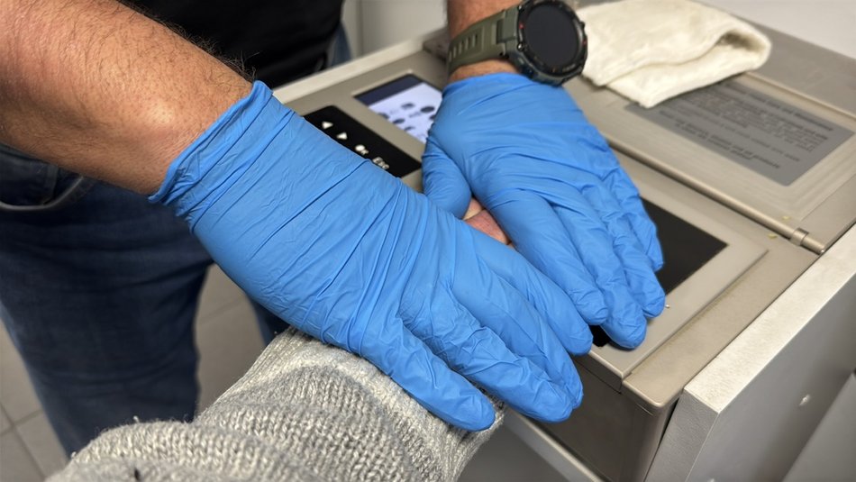 Łódź. Oszust zatrzymany! Wydawał lewe przeglądy aut w Łódzkiem