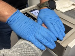 Łódź. Oszust zatrzymany! Wydawał lewe przeglądy aut w Łódzkiem