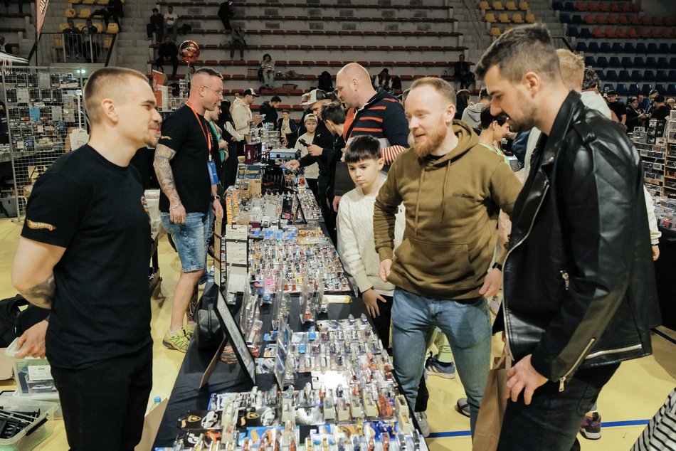Łódź. Targi Modeli Samochodowych w Łodzi przyciągnęły tłumy! Gratka dla fanów Hot Wheels