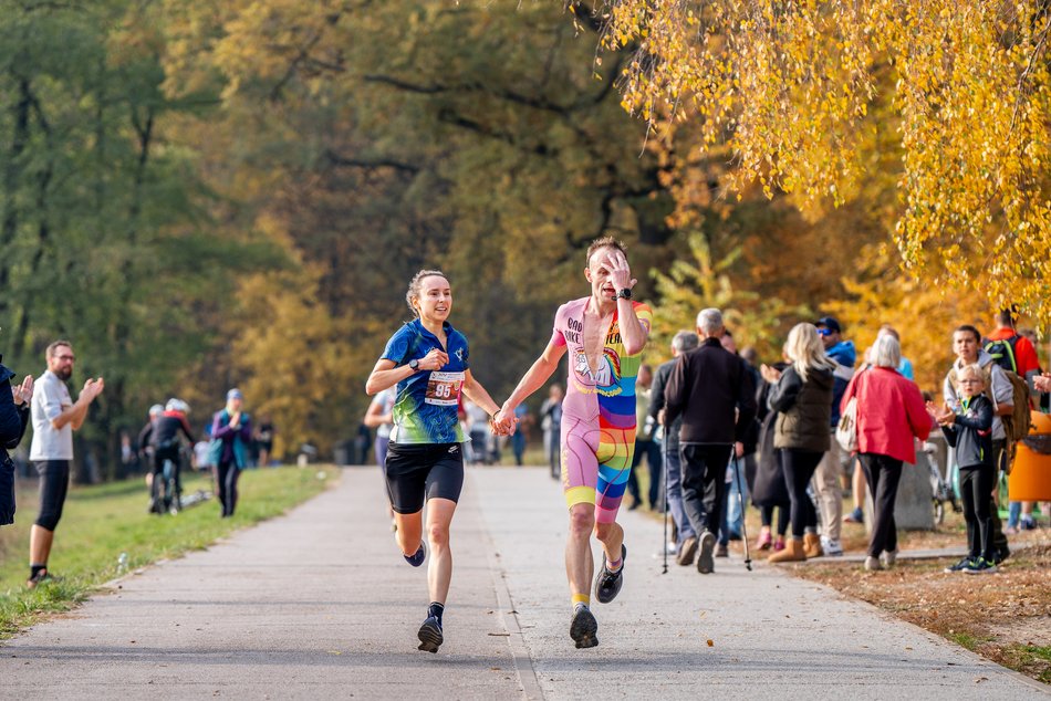 Jesienny Festiwal Szakala w Arturówku