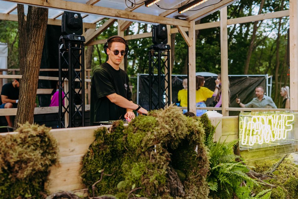 Ukryta w lesie. To wyjątkowa scena na Łódź Summer Festival 2025