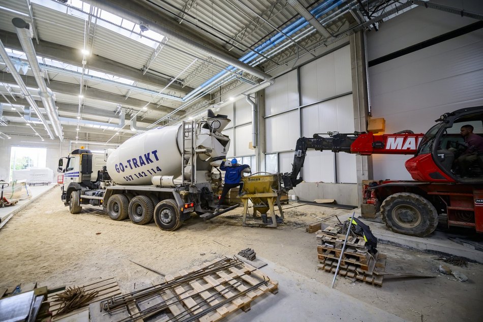 Zajezdnia Helenówek w Łodzi. Aż 1450 metrów nowego torowiska w Zakładzie Techniki