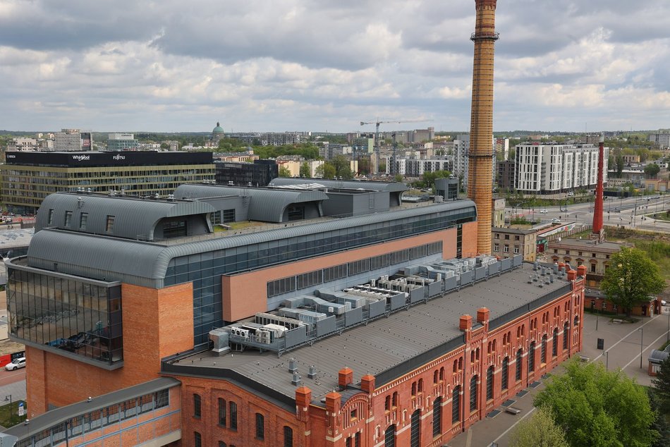 Widok z tarasu widokowego na chłodni EC1 Łódź