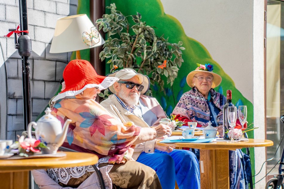 Otwarcie cukierni seniorów