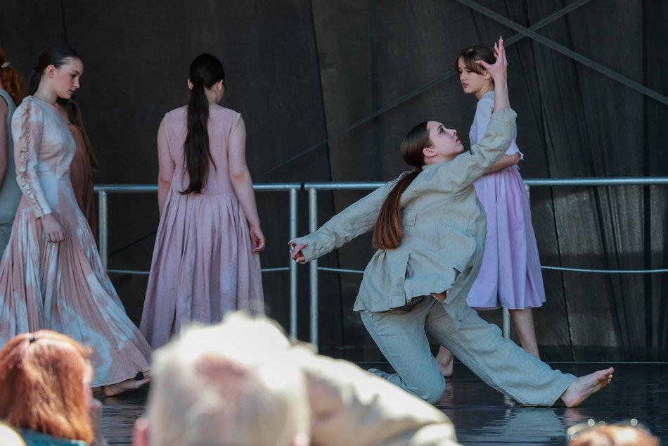 Łódź. Międzynarodowy Dzień Tańca w Łodzi. Pokazy, warsztaty i wspólna potańcówka