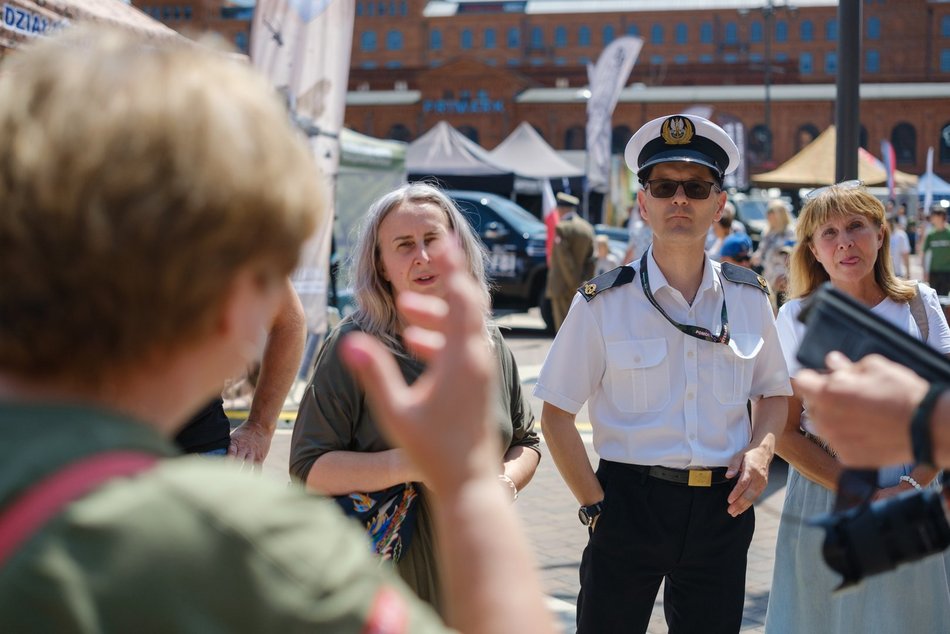 Łódź. Piknik Weterana w Manufakturze w Łodzi. Polscy bohaterowie, ekspozycje i wystawy