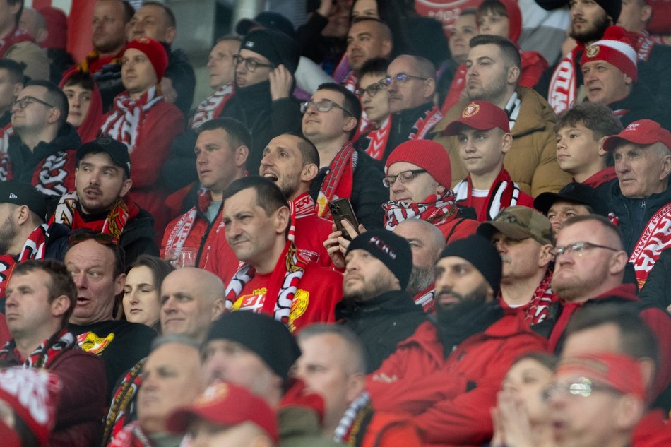 Łódź. Kibice na meczu Widzewa Łódź z Górnikiem Zabrze. Byłeś/aś? Znajdź się w galerii!