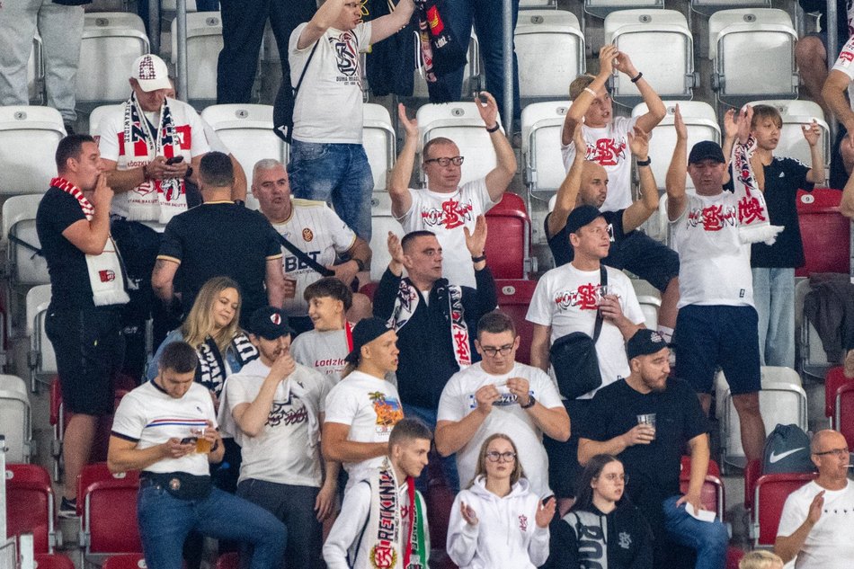 Łódź. Kibice na meczu ŁKS Łódź - Wieczysta Kraków. Byłeś/aś? Znajdź się w galerii