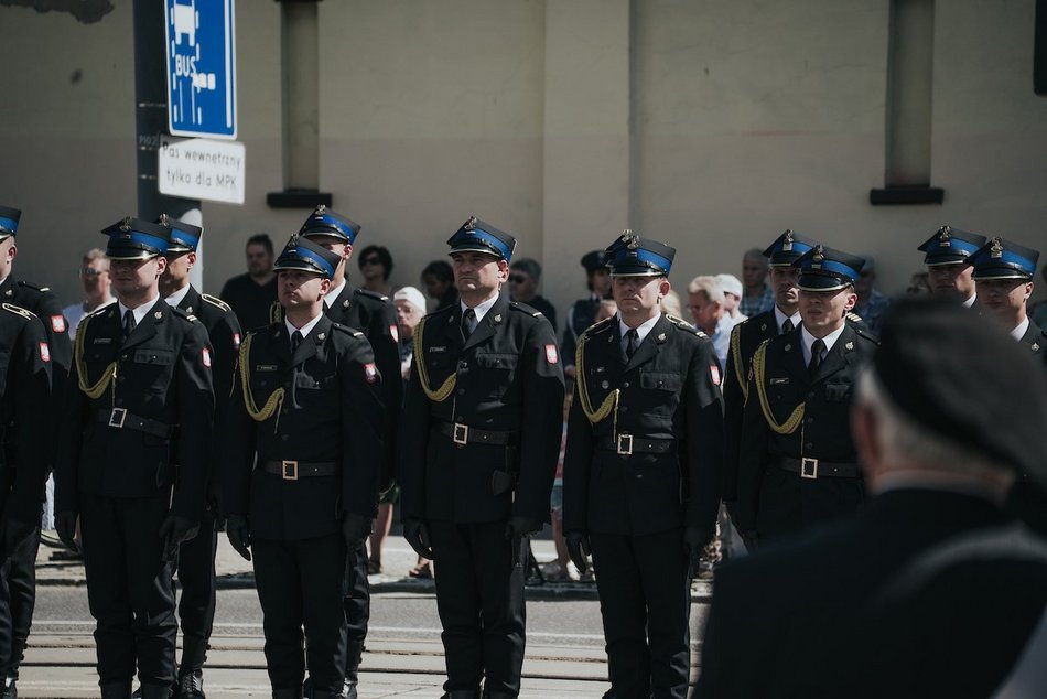 Łódź. Święto Wojska Polskiego w Łodzi. Wielka parada, piknik, rekonstrukcje historyczne