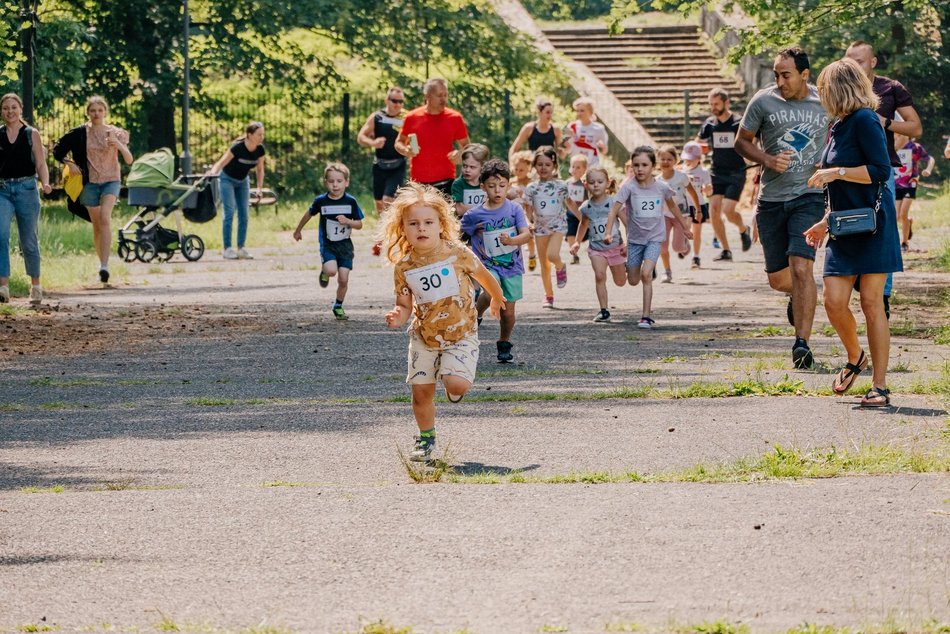 Bieg charytatywny w parku Baden-Powella