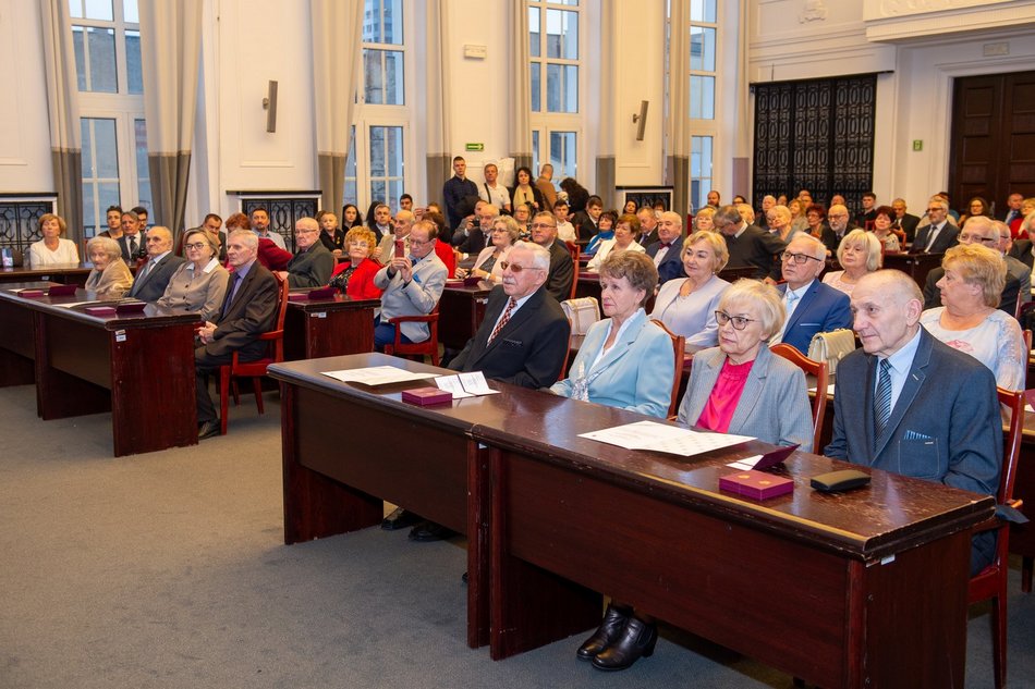 Medale za długoletnie pożycia małżeńskie