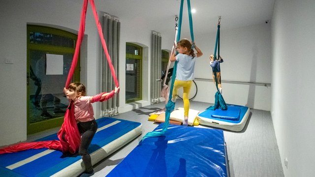 Kids Studio Open Space na Księżym Młynie. Akrobatyka, gimnastyka i nie tylko! [ZDJĘCIA]