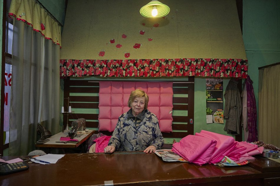 Pani Łucja w swoim zakładzie