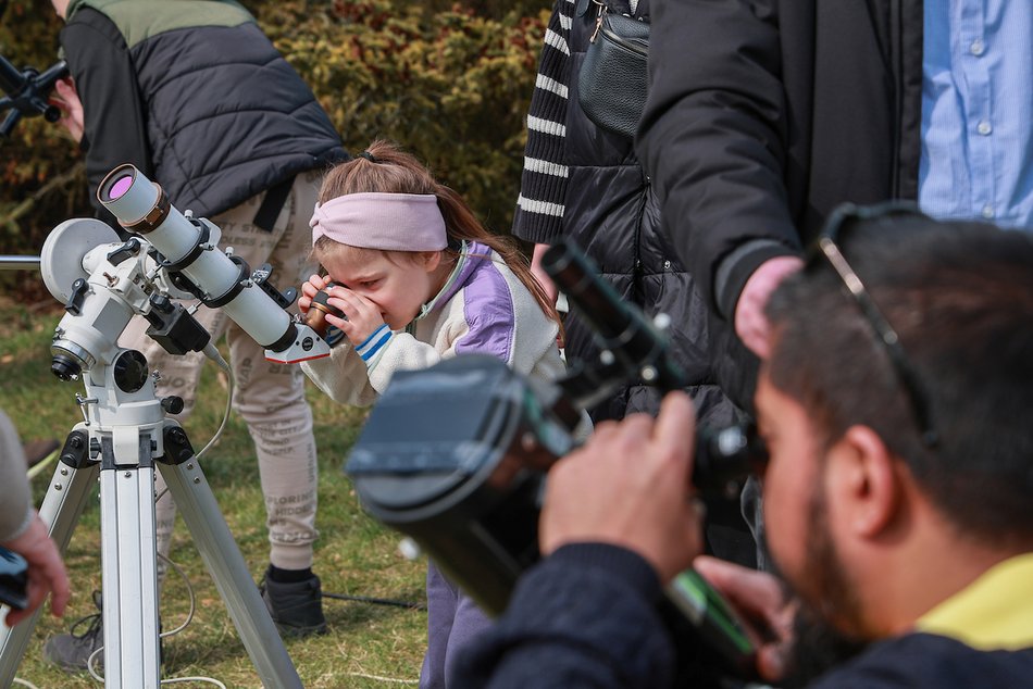 Łódź. Ogród Botaniczny w Łodzi otwarty! Czas na spacery po zimowej przerwie