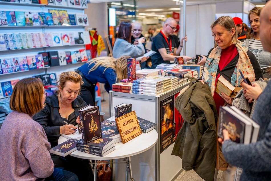 Łódź. II Łódzkie Targi Książki trwają w najlepsze!