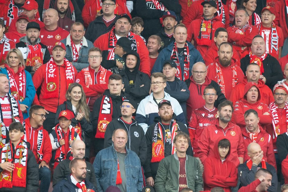 Łódź. Kibice na meczu Widzewa Łódź z Arką Gdynia. Byłeś/aś? Znajdź się w galerii!