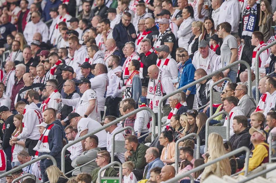 Kibice ŁKS Łódź na meczu z Radomiakiem Radom