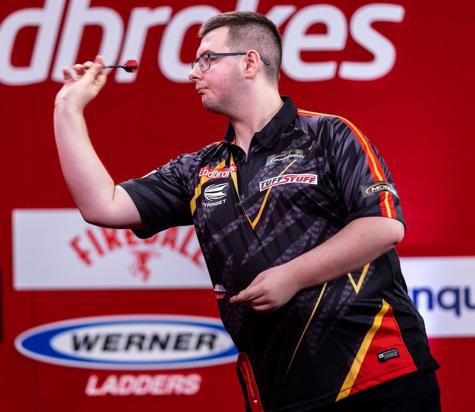 Łódź. Mistrzostwa Świata w darcie. Sebastian Białecki z Łodzi po raz kolejny reprezentuje Polskę!