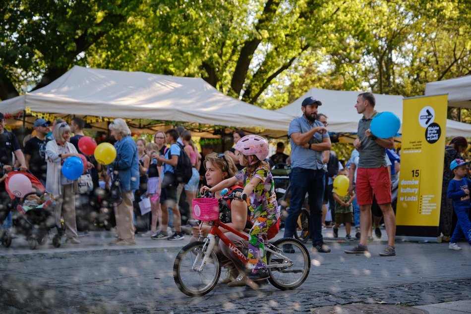 Łódź. Co robić w weekend w Łodzi? Great September, parada maluchów, urodziny Tuwima