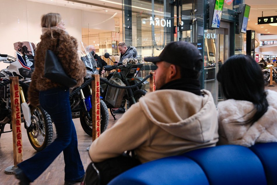 Łódź. WOŚP 2026 w Łodzi wystartował w Manufakturze! Zobacz te wspaniałe motocykle i bolidy