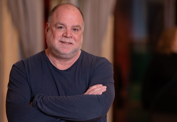 Peter Gizzi w Domu Literatury w Łodzi. To jeden z najwybitniejszych współczesnych poetów 