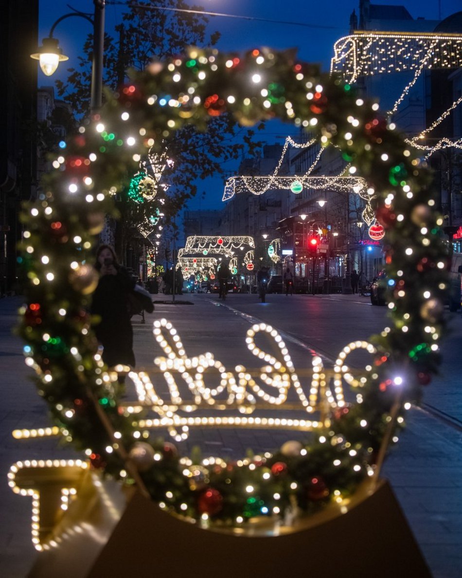 Ялинка на Piotrkowskiej вже готова до свят