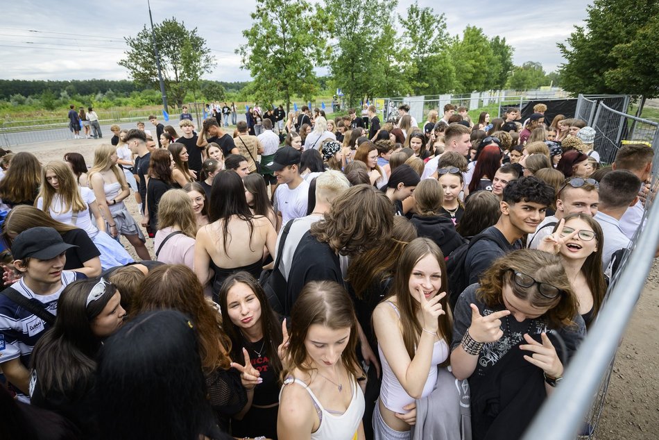Łódź Summer Festival 2025 wystartował! Otwarcie bram i tłumy biegnące pod scenę!