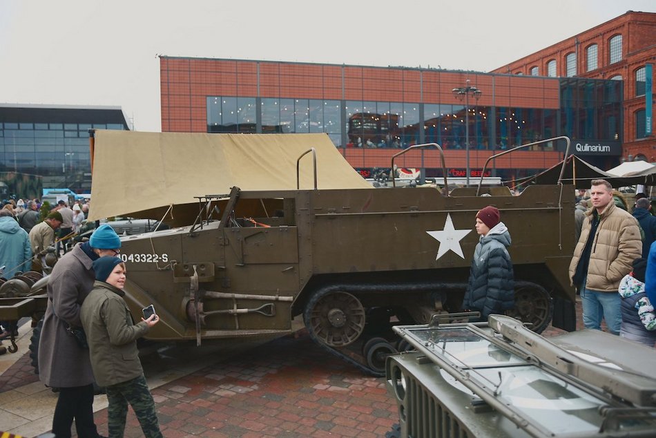 Łódź. Piknik Niepodległościowy w Manufakturze. Tak świętują łodzianie!