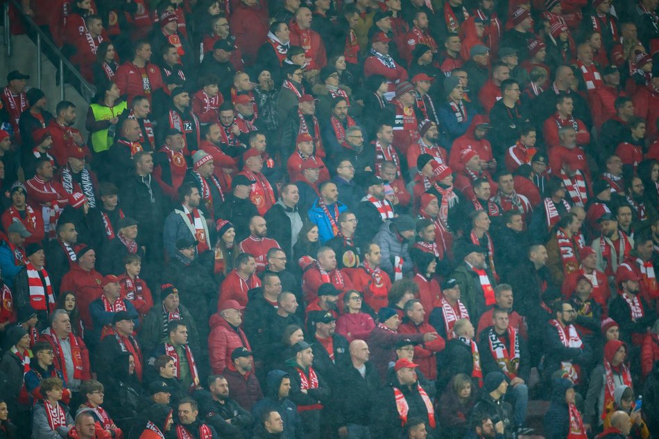 Kibice na meczu Widzewa Łódź z Legią Warszawa. Byłeś/aś? Odszukaj się w galerii