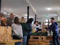 Łódź. Bazar smaku w Ogrodach Geyera w Łodzi przyciąga smakoszy! Zdrowa żywność dla każdego