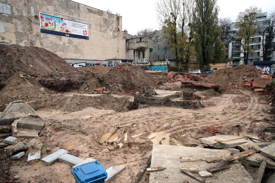 Plac budowy przy Piłsudskiego 37