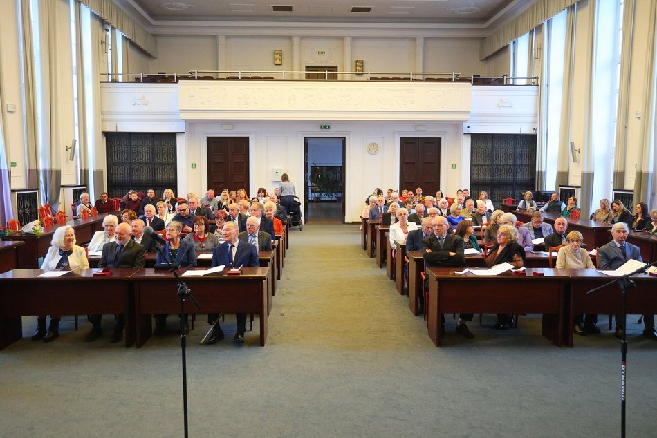 Łódź. Medale za długoletnie pożycie małżeńskie. Rekordziści są razem od 66 lat!