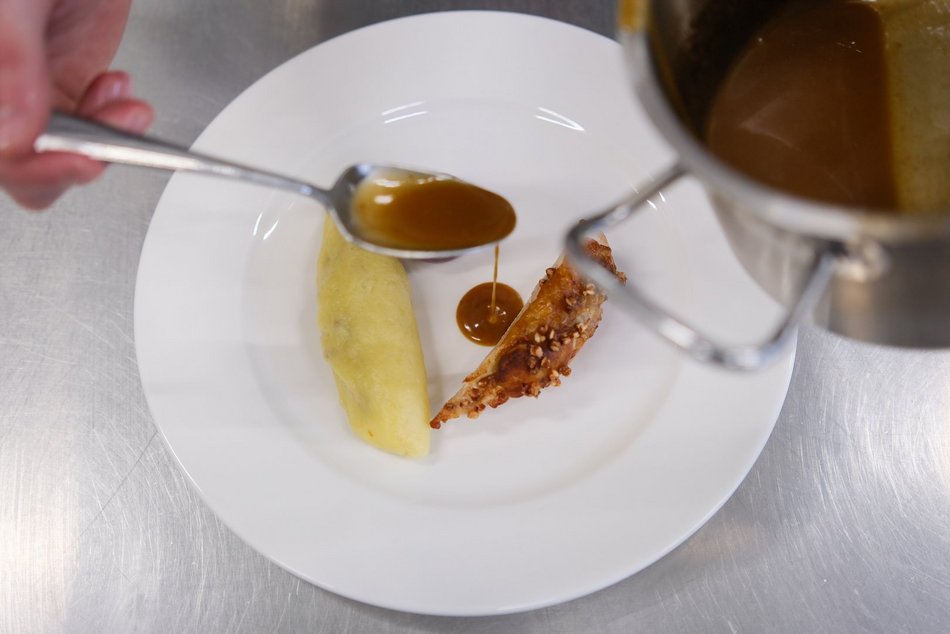 Łódź. Uczniowie Zespołu Szkoł Gastronomicznych w Łodzi