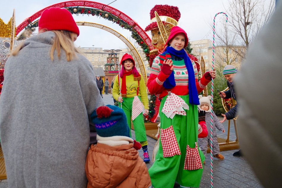 Łódź. Nie masz pomysłu na wieczór w Łodzi? Jarmark Bożonarodzeniowy brzmi, jak plan!