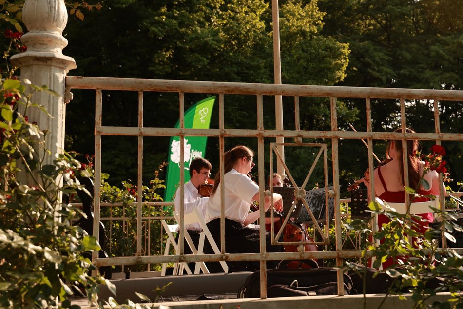 Łódź. Letnie Koncerty w Altanie w Łodzi. Muzyczne zakończenie weekendu w parku Źródliska