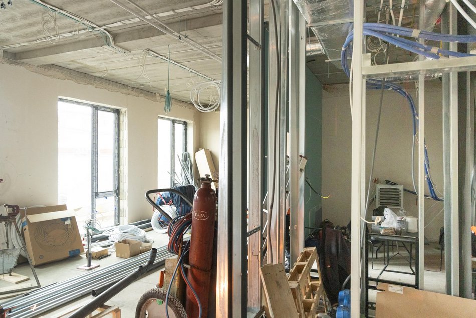 Nowe przedszkole w Nowosolnej pnie się w górę