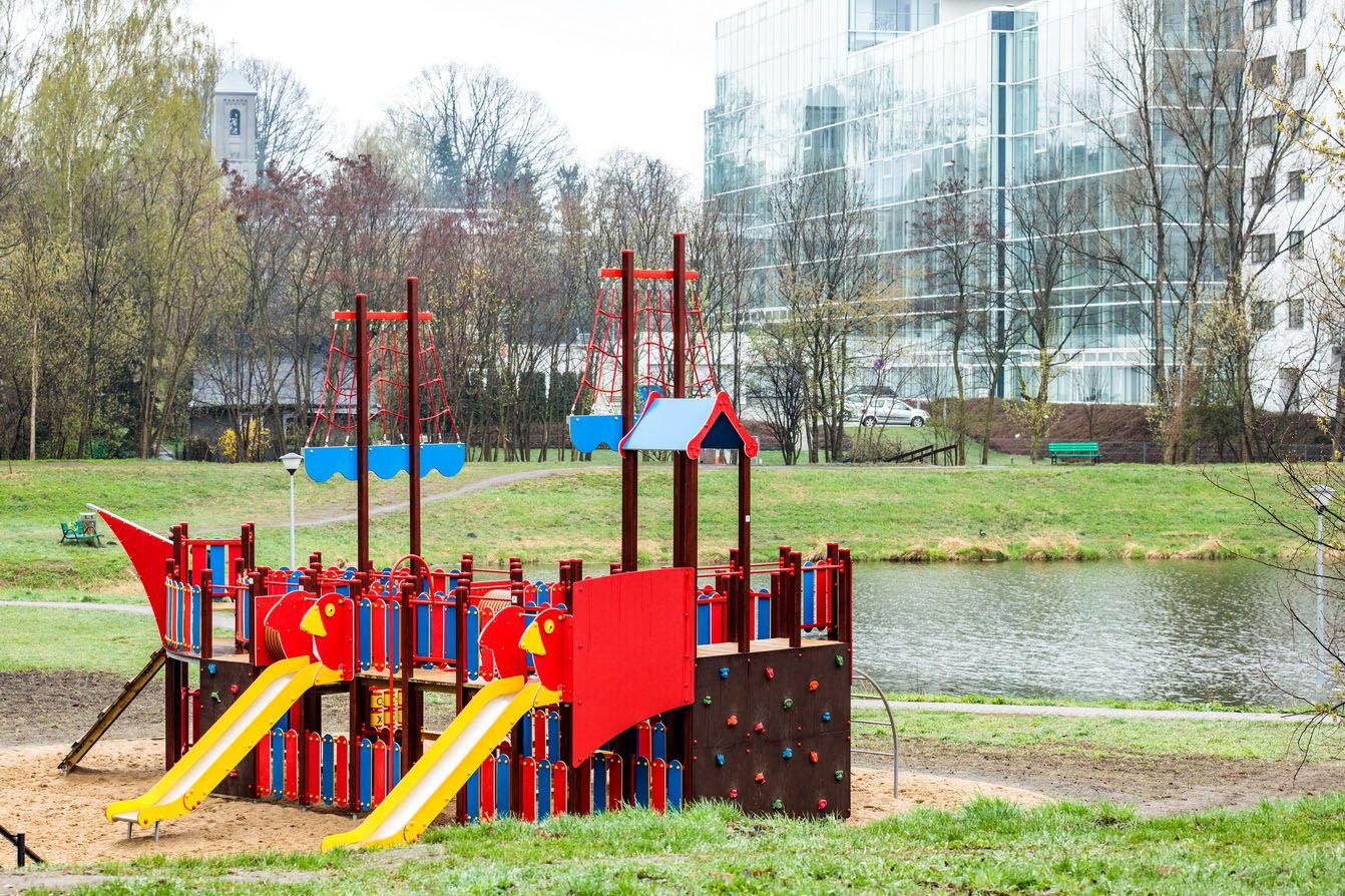 Дитячий майданчик біля Sokołówki 
