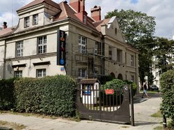 Pracownicy Philips w Łodzi odnowili sale w Centrum Kultury Młodych